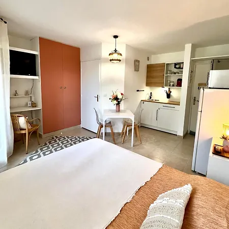 Appartamento Le Cocon Gréoux-les-Bains Esterno foto